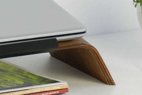 DOĞAL AĞAÇ LAPTOP MASA STANDI VE YÜKSELTİCİ NOTEBOOK TUTUCU, CEVİZ