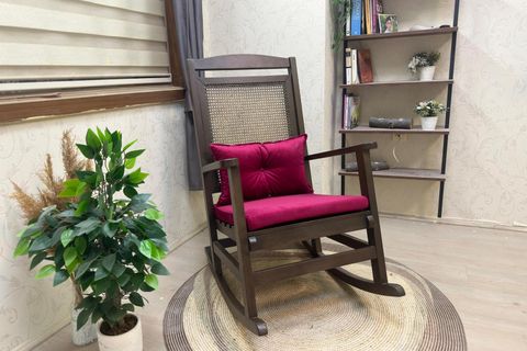 ASEDİA VERANDA HASIRLI MİNDERLİ SALLANAN SANDALYE, FUŞYA, CEVİZ AYAK