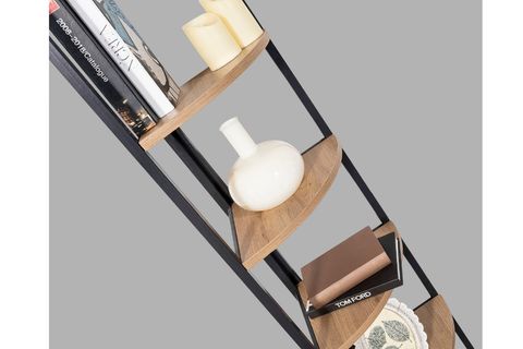 NERO KÖŞE RAF ÜNİTESİ, MEŞE