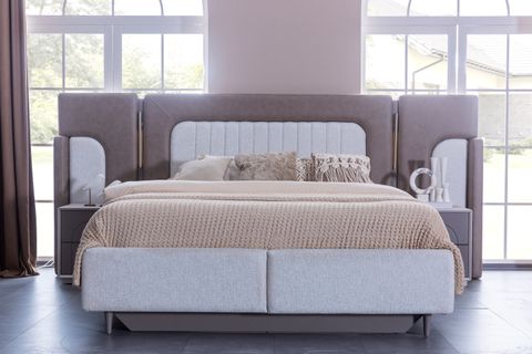 Bazalı karyola panolu,