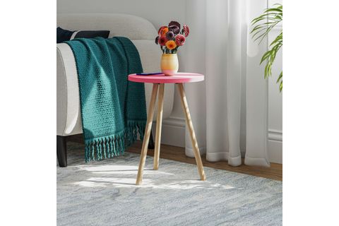 YURİ YUVARLAK YAN SEHPA, PEMBE