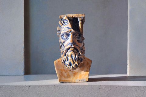 OLİMPOS HEYKELİ BİBLO