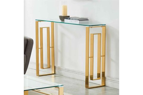 LAURA DRESUAR, GOLD