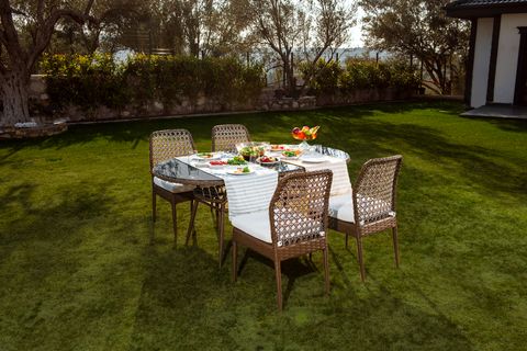 CEDRO BAHÇE VE BALKON OVAL MASA TAKIMI, 4-6 KİŞİLİK