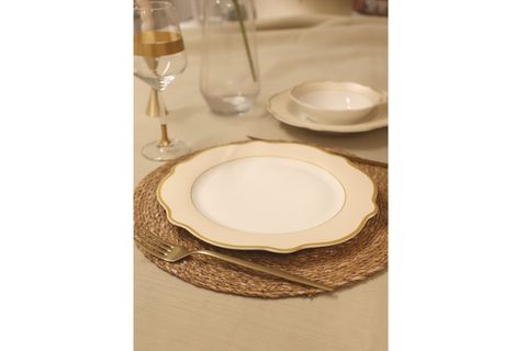 THE MİA JASWELY SERVİS TABAĞI 6 PARÇA KREM 27 CM