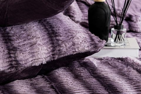 JENNY ÇİFT KİŞİLİK COMFORTER YATAK ÖRTÜSÜ SETİ, MÜRDÜM