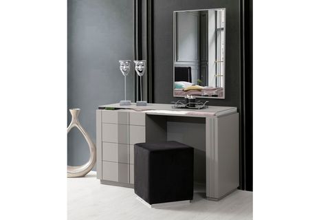 ALYA YATAK ODASI TAKIMI, SÜRGÜ KAPAKLI