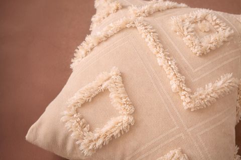 BOHEM DESENLİ PÜSKÜLLÜ PAMUK KIRLENT KILIFI, BEJ