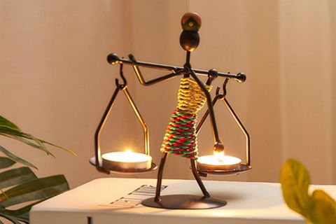 KADIN FİGÜRLÜ METAL MUMLUK, SİYAH