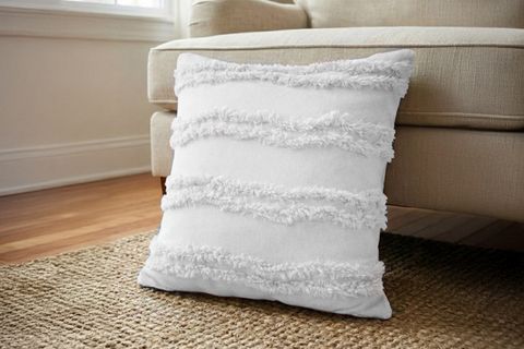 PÜSKÜLLÜ PAMUK KIRLENT KILIFI, BEYAZ