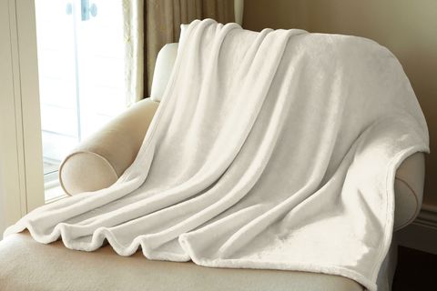 TEK KİŞİLİK BATTANİYE, KREM, 150X170 CM (DEPREM YARDIMLAŞMA SEFERBERLİĞİ ÜRÜNÜ)