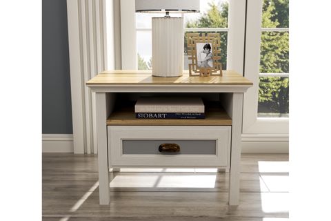 VALENA KOMODİN, 1 ÇEKMECELİ VE RAFLI