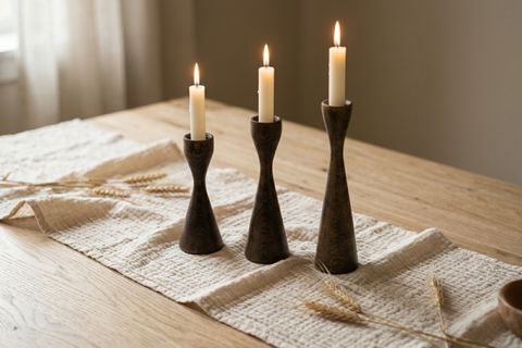 AHENK KAYIN AHŞAP ÜÇLÜ ŞAMDAN SETİ, KOYU CEVİZ,  15-20-25 CM