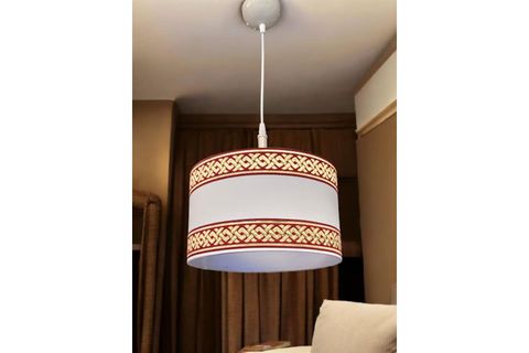 BORDO GOLD DOKUMA ŞERİTLİ SARKIT AVİZE, KREM