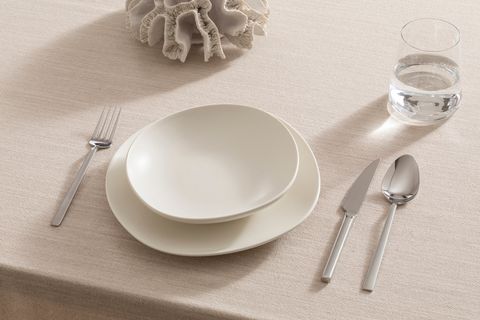 KİTCHEN ESSENTİALS STONEWARE MAT ÇUKUR YEMEK TABAĞI 22 CM, EKRU