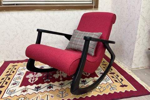 ASEDİA EKOL SALLANAN SANDALYE, KIRMIZI, SİYAH AYAK