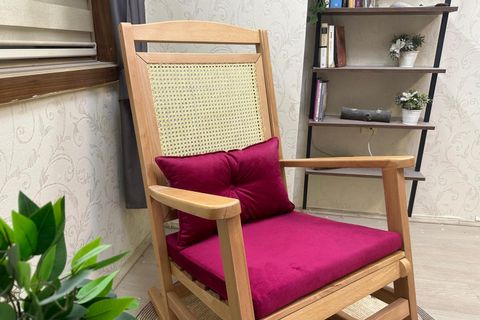 ASEDİA VERANDA HASIRLI MİNDERLİ SALLANAN SANDALYE, FUŞYA, NATUREL AYAK