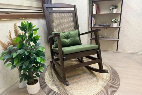 ASEDİA VERANDA HASIRLI MİNDERLİ SALLANAN SANDALYE, YEŞİL, CEVİZ AYAK