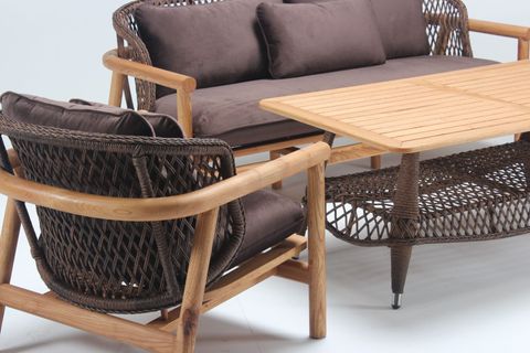 İNCİ BAHÇE TAKIMI, KAHVERENGİ