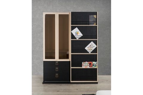 DORA GENÇ ODASI TAKIMI, 3 KAPAKLI