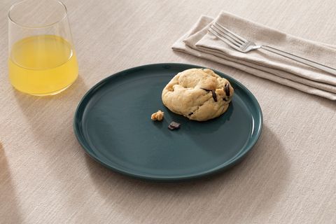 KİTCHEN ESSENTİALS STONEWARE PASTA TABAĞI 22 CM, MAVİ