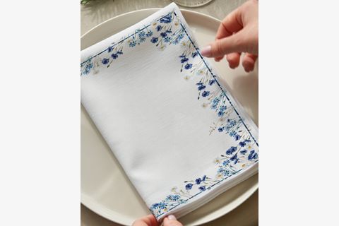 BAHAR SOFRASI PAMUKLU DÖRT ADET PEÇETE