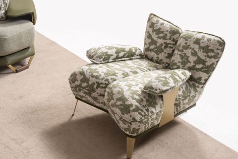 ETNA BERJER, COMOLOKKO