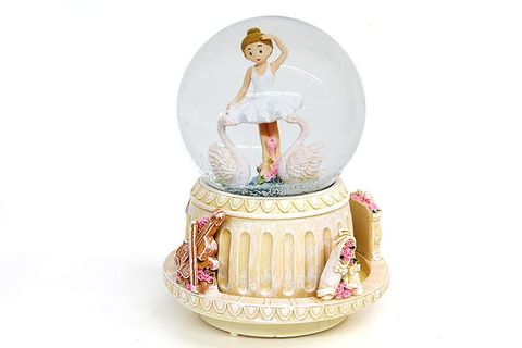 KAR KÜRESİ BALERİN DÖNENCE