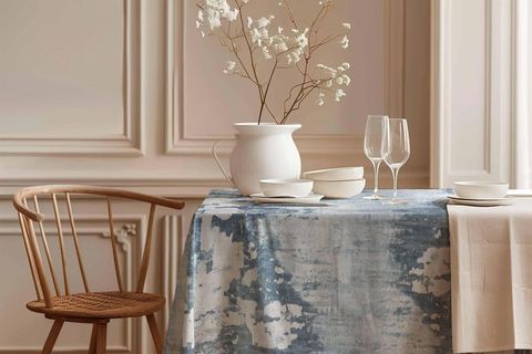 OKYANUS ESİNTİSİ PAMUK MASA ÖRTÜSÜ, 150X200 CM