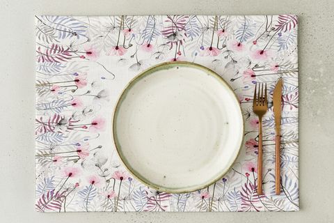 KIR ÇİÇEĞİ PAMUKLU DÖRT ADET AMERİKAN SERVİSİ