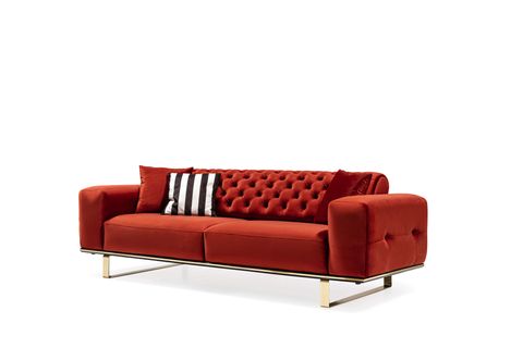 ROMA KOLTUK TAKIMI, KIRMIZI