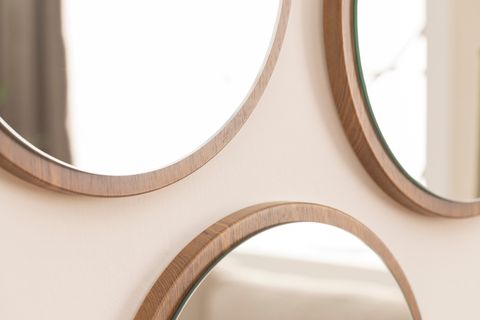 DFN WOOD MDF ÜÇLÜ YUVARLAK DUVAR AYNASI, KAHVERENGİ, 35X35