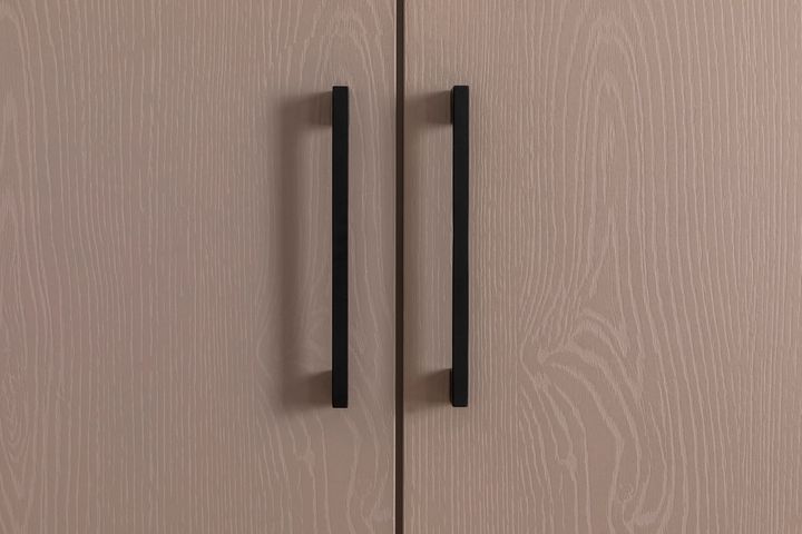 Luna Nox, Kastdeur, Strandhout