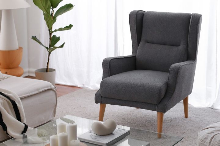 Junia Klam Oorfauteuil, Rookgrijs
