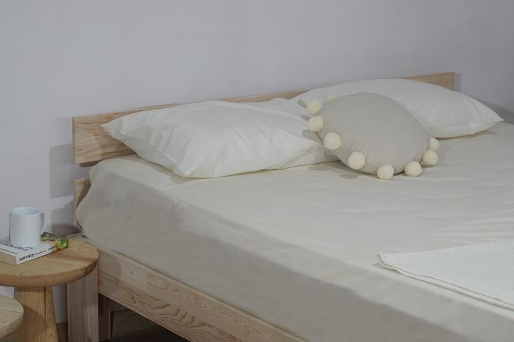 Berlin King Size Bed, 150 x 200 cm, Natural