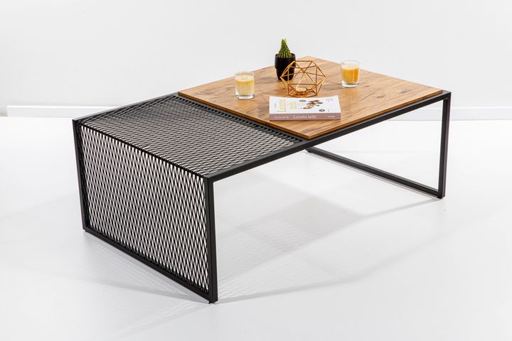 Valencia Salontafelset, Pijnboom