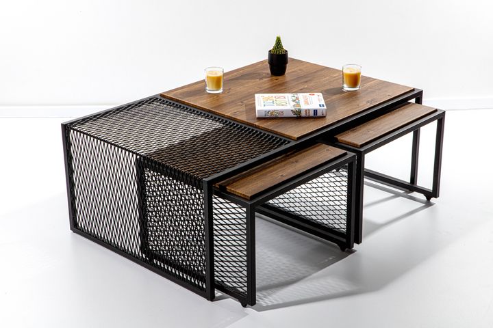 Valencia Salontafelset, Bruin