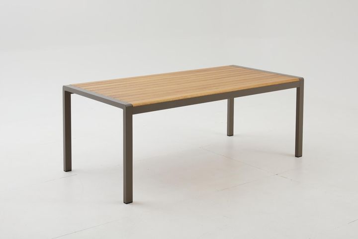 Daisy Tuinset, 8 Zits, Cappicino