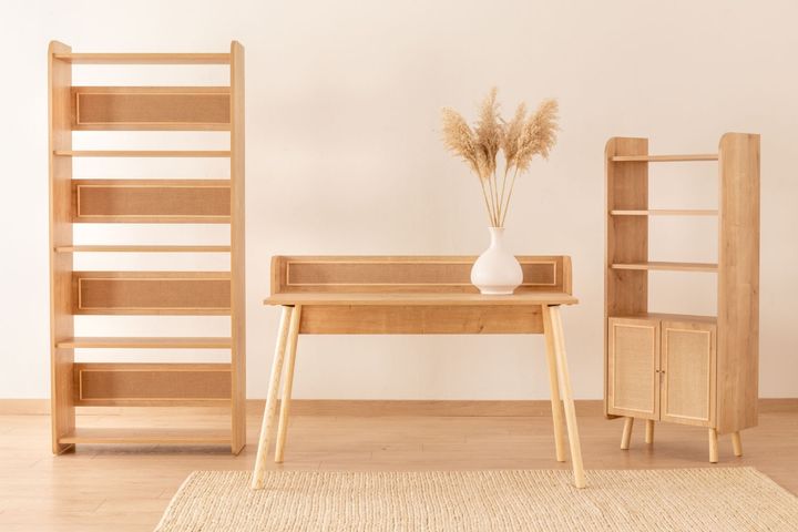 Torenna Bureau, Saffier Eik