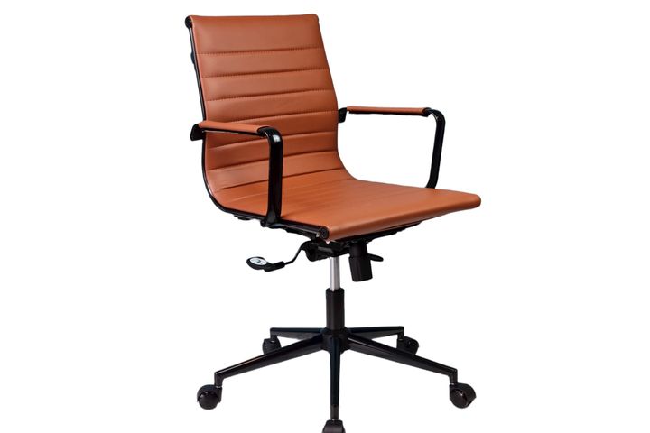 Bety Directiestoel, Steenrood