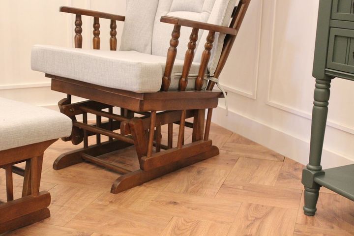 Baroque Schommelstoel, Beige & Walnoot