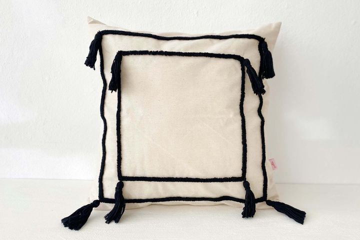 Galia Bohemian Kussen met Kwastjes, 45x45 cm, Zwart