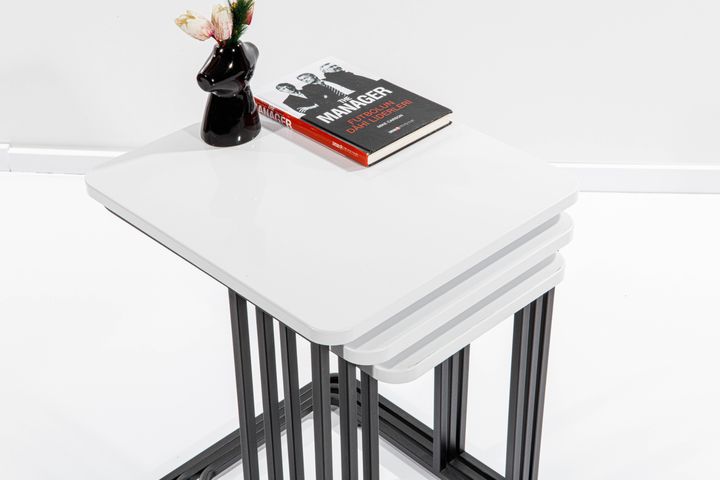 Mono C-Vormige Zettafels, 3-Delig, Wit