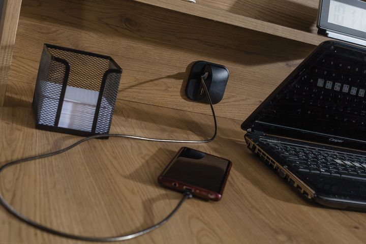 Colosseum Bureau, Walnoot