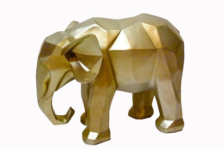 Kubieke Olifant Object, Goud