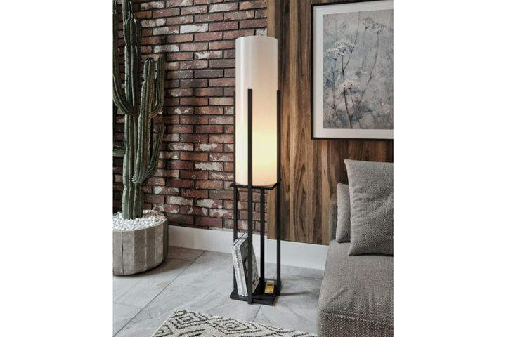 Urban Stehlampe mit Marmor-Design aus Holz