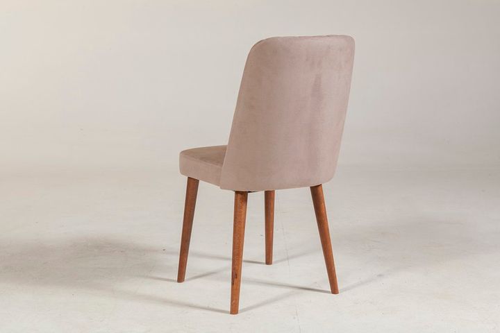 Vina Stoel, Beige en Walnoot