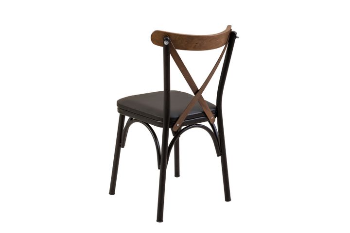 Oliver Stoel, Zwart en Walnoot