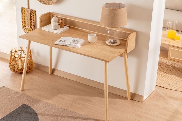 Torenna Bureau, Saffier Eik