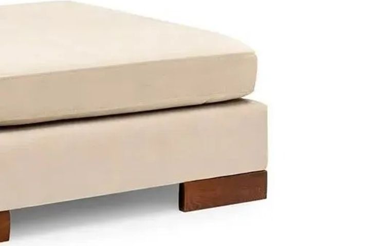 Tulip Poef, Ecru, Stof Kan Veranderd Worden